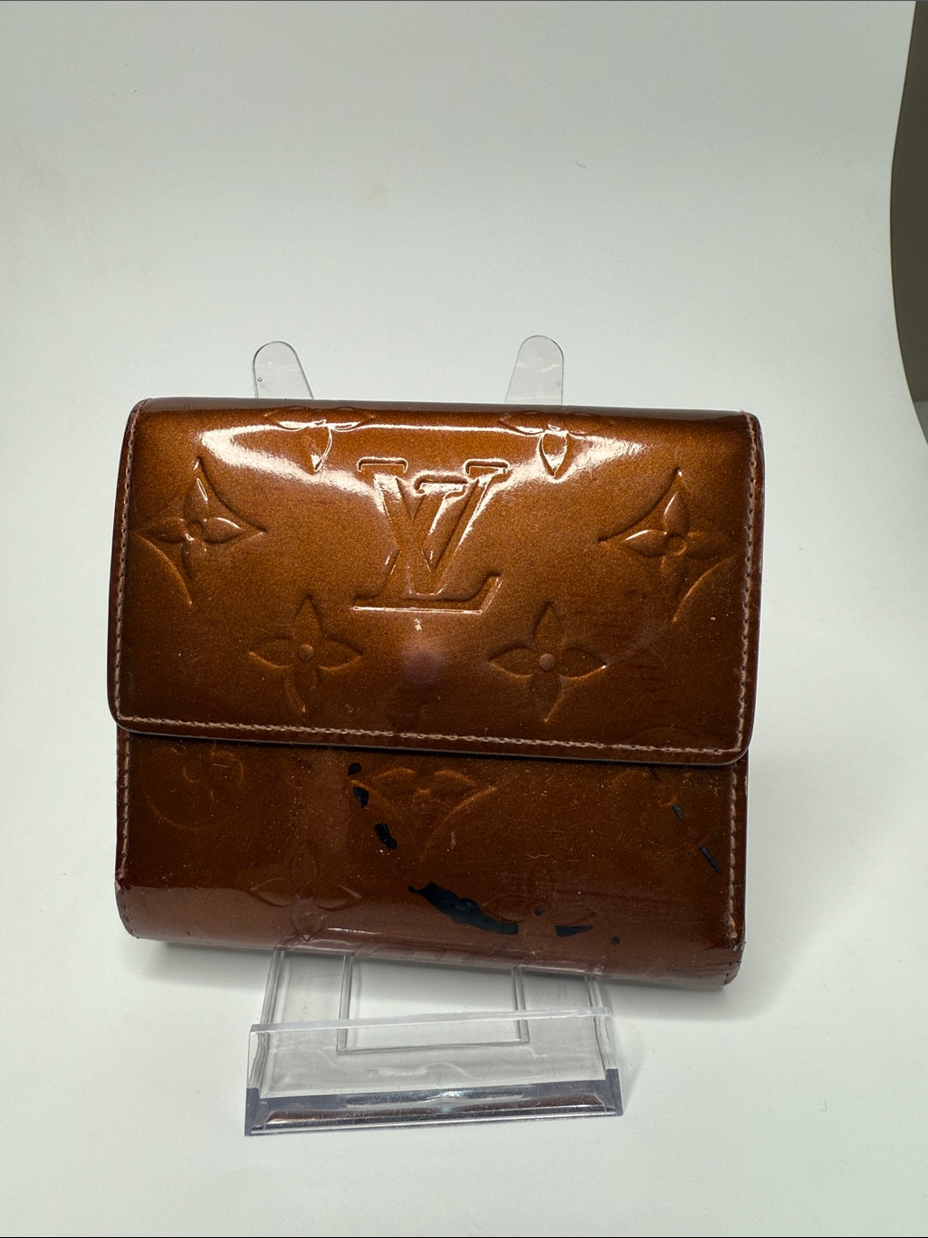 Louis Vuitton Elise Bronze Vernis Monogram Wallet Trifold | Unisex | Pre-Owned |